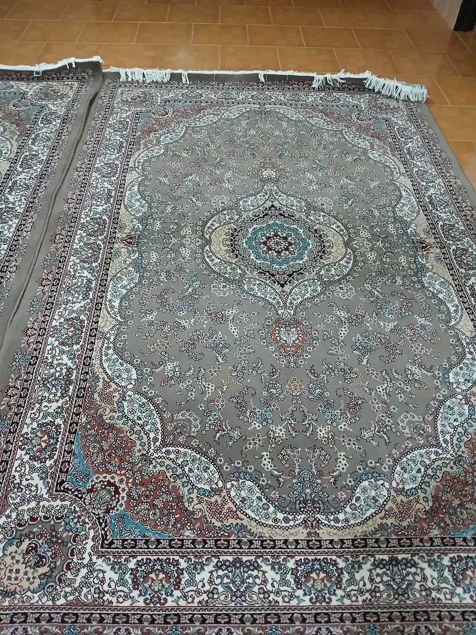 ۲ عدد فرش ۶ متری ۷۰۰ شانه در حد نو|فرش|کلارآباد, |دیوار