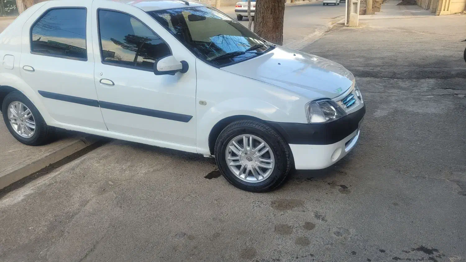 رنو پارس تندر دنده‌ای، مدل ۱۳۹۳|خودرو سواری و وانت|کاشمر, |دیوار