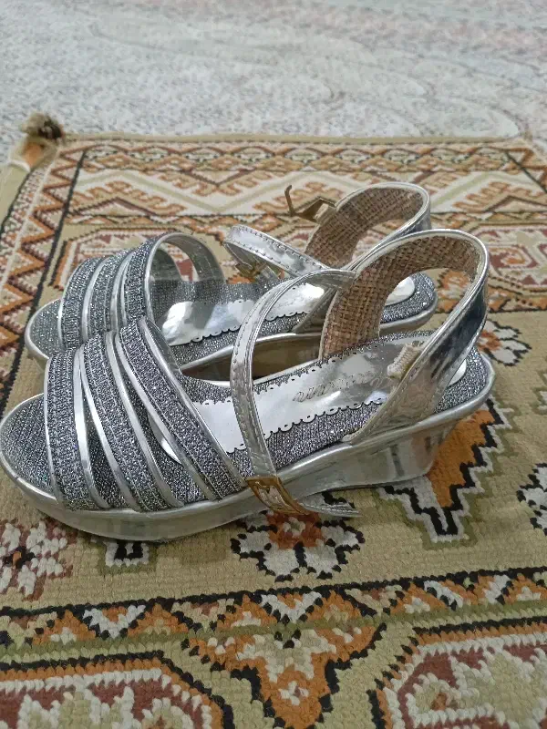 کفش بچه گانه|کیف، کفش، کمربند|سقز, |دیوار