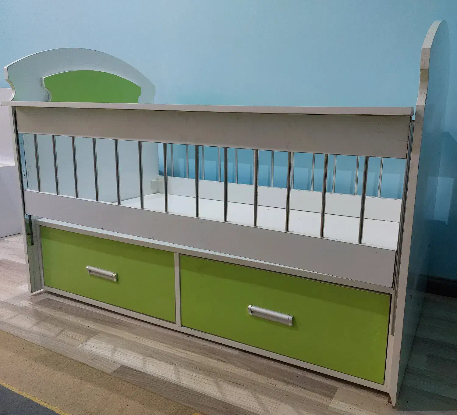 تخت خواب کودک|تخت و صندلی بچه|مشهد, دانشجو|دیوار