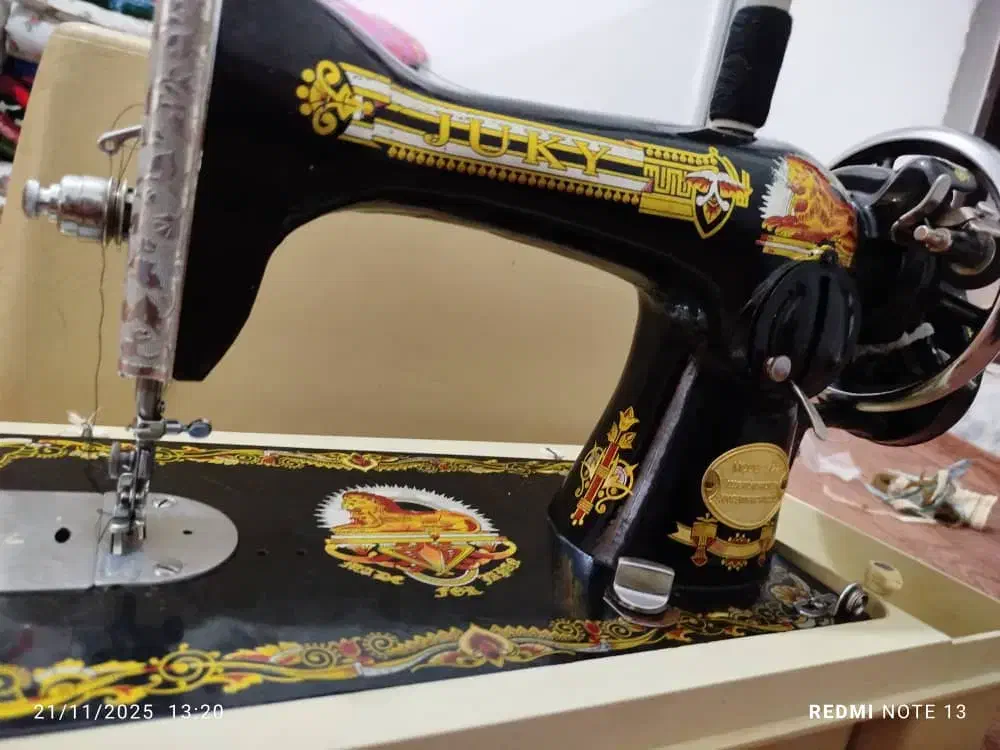 چرخ خیاطی|چرخ خیاطی و ریسندگی|تنکمان, |دیوار