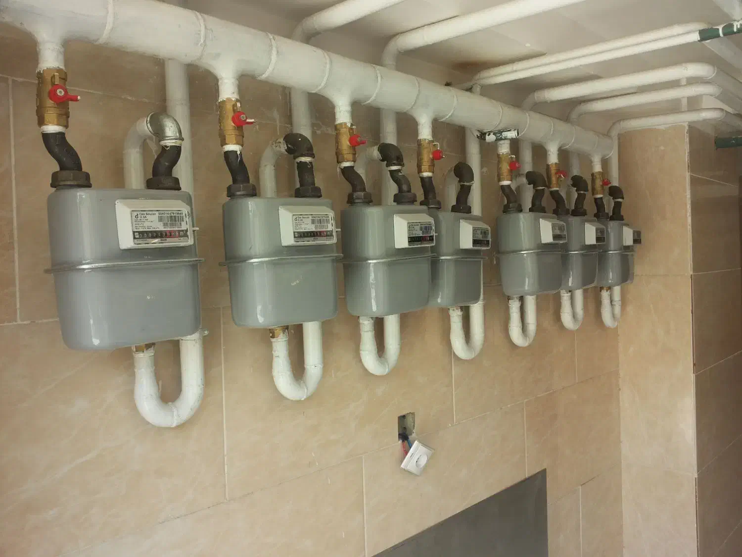 نیازمند شاگرد تاسیساتی،فقط بعداظهرها|استخدام صنعتی، فنی، مهندسی|کرمانشاه, |دیوار