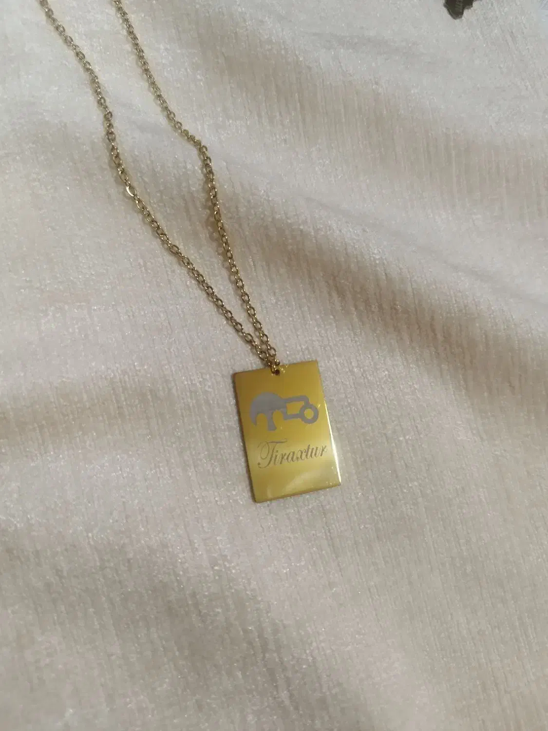 گردنبند حکاکی استیل رنگ ثابت|بدلیجات|تبریز, |دیوار