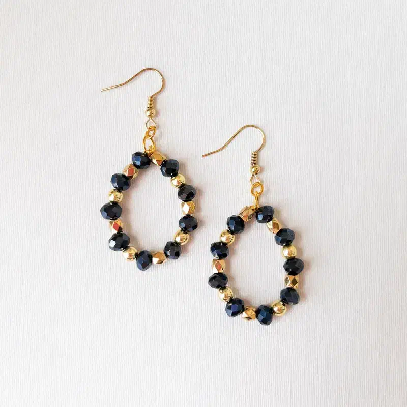 باما بدرخش انواع گوشواره و دستبند کادویی|بدلیجات|مرند, |دیوار