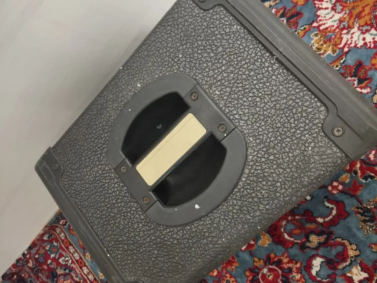 باند اکو چنگ|سیستم صوتی خانگی|ری, شهرک نظامی|دیوار