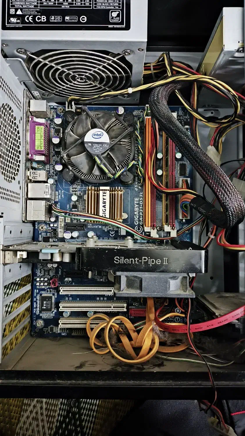 کیس کامپیوتر|رایانه رومیزی|مشهد, نیزه|دیوار