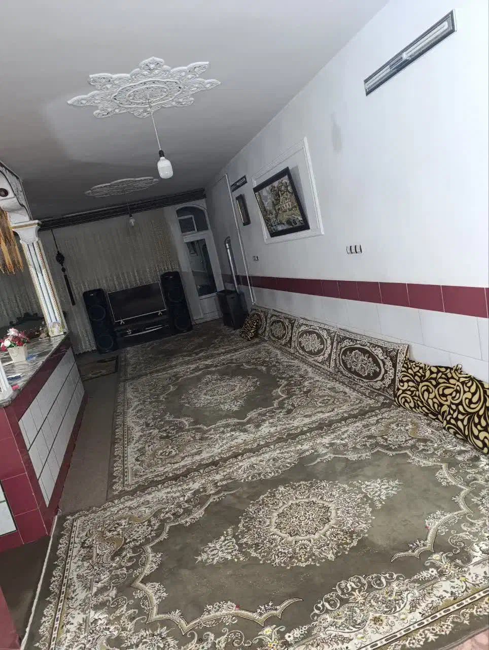 فروش یک دستگاه ساختمان ویلایی جنوبی|فروش خانه و ویلا|ابهر, |دیوار