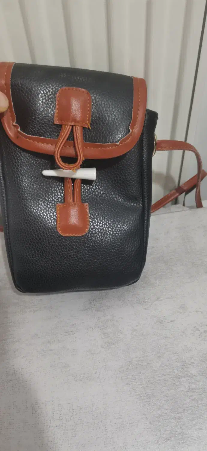 کیف|کیف، کفش، کمربند|قم, شاه سید علی|دیوار