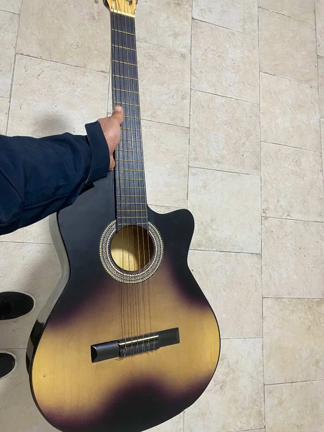 گیتار|گیتار، بیس، امپلیفایر|رباط‌کریم, الارد|دیوار