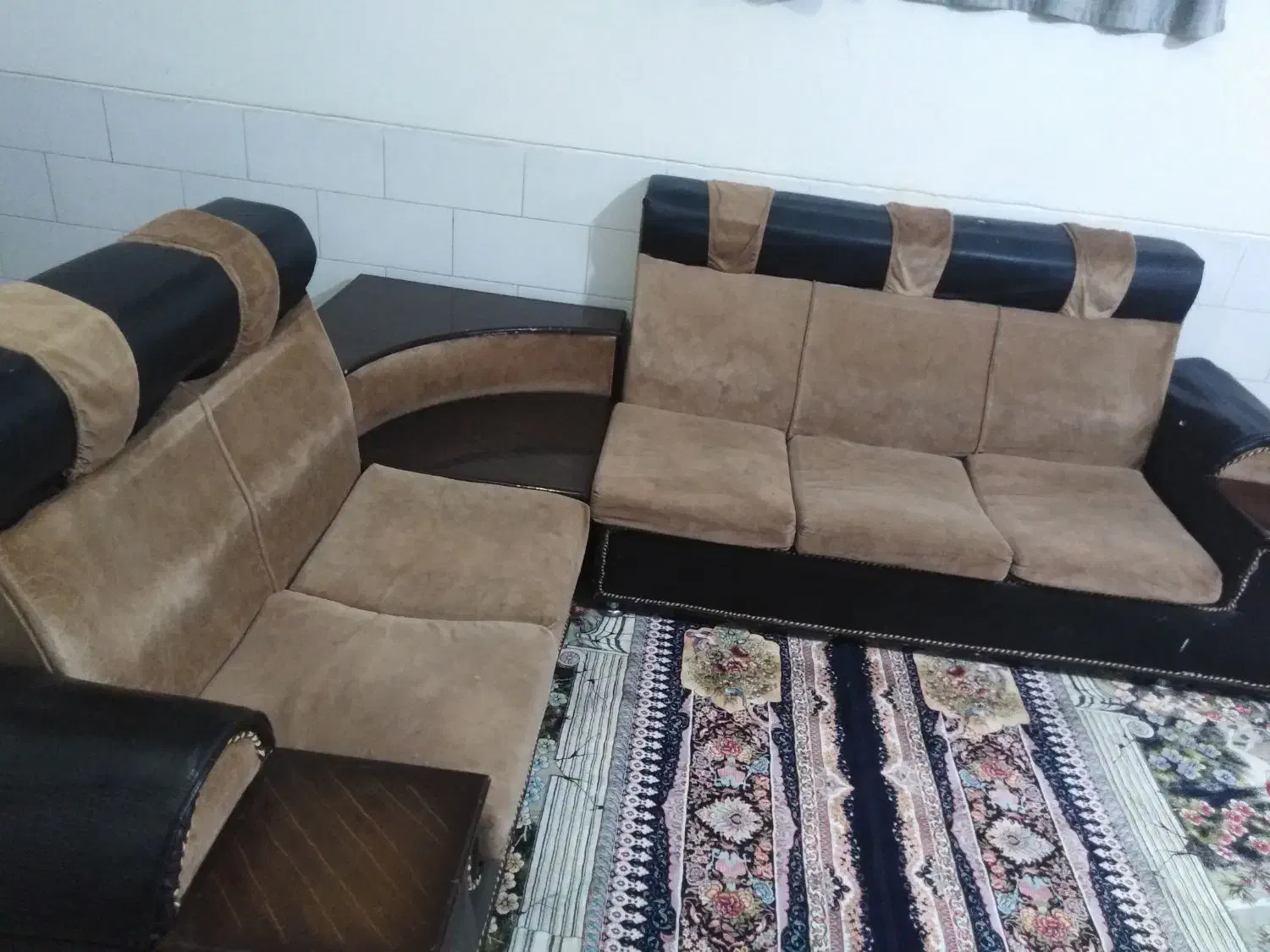 مبل ال|مبلمان خانگی و میز عسلی|بافت, |دیوار