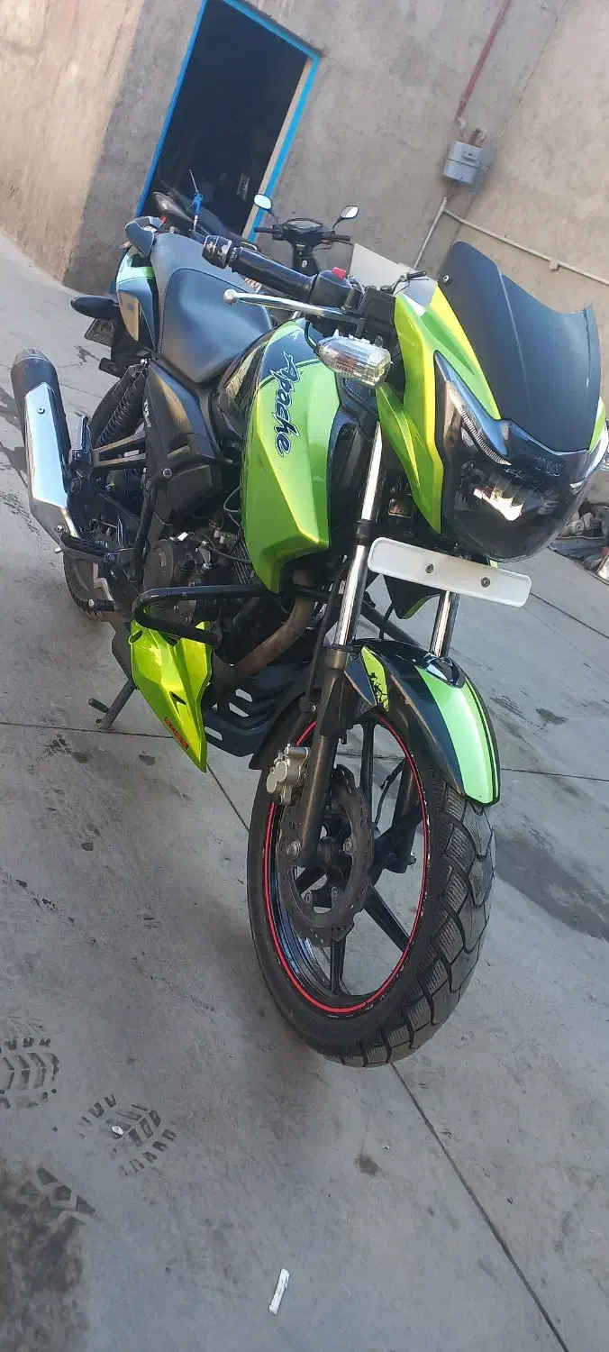 اپاچی ۱۶۰ مدل ۹۵|موتورسیکلت|نیشابور, کریم آباد|دیوار