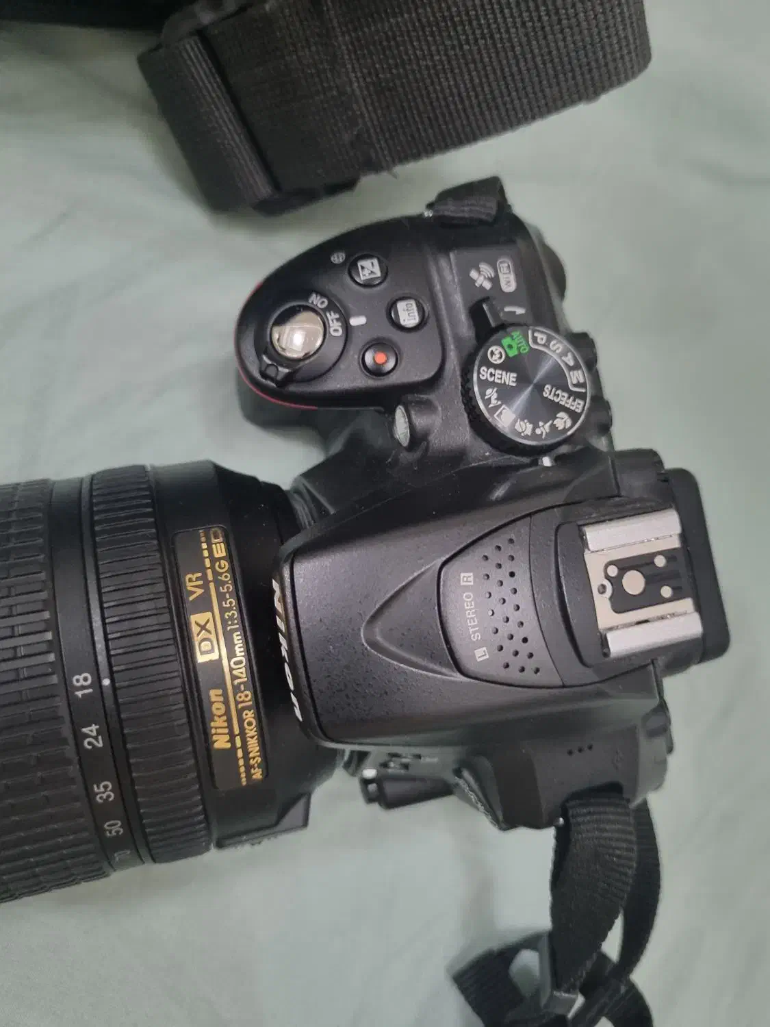 دوربین عکاسی نیکون اصل فووق العاده کم کارکرد|دوربین عکاسی و فیلمبرداری|کرج, عظیمیه|دیوار