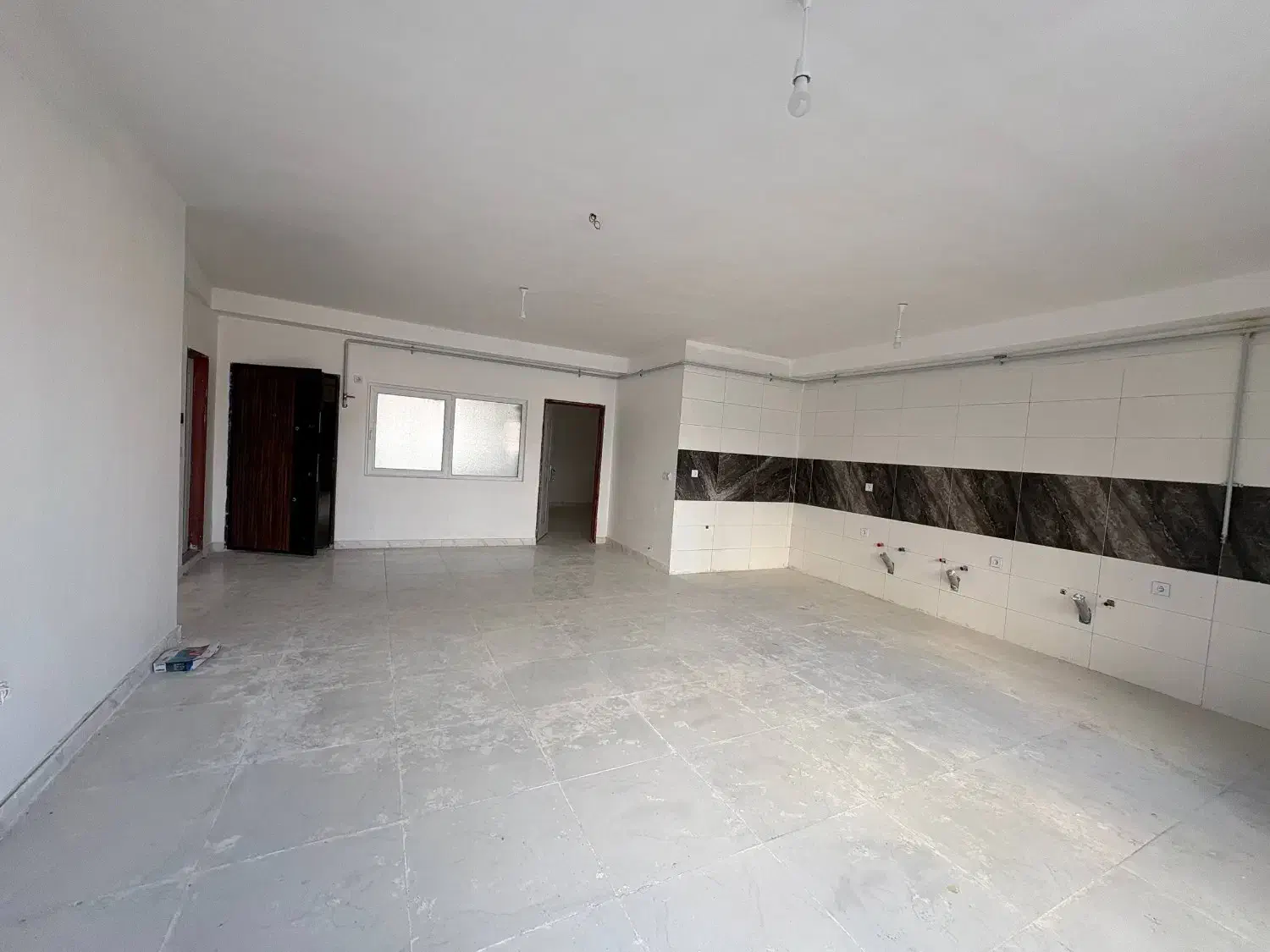 اپارتمان نوساز 100 متری واحد خام اماده چیدمان|فروش آپارتمان|بندر گز, |دیوار