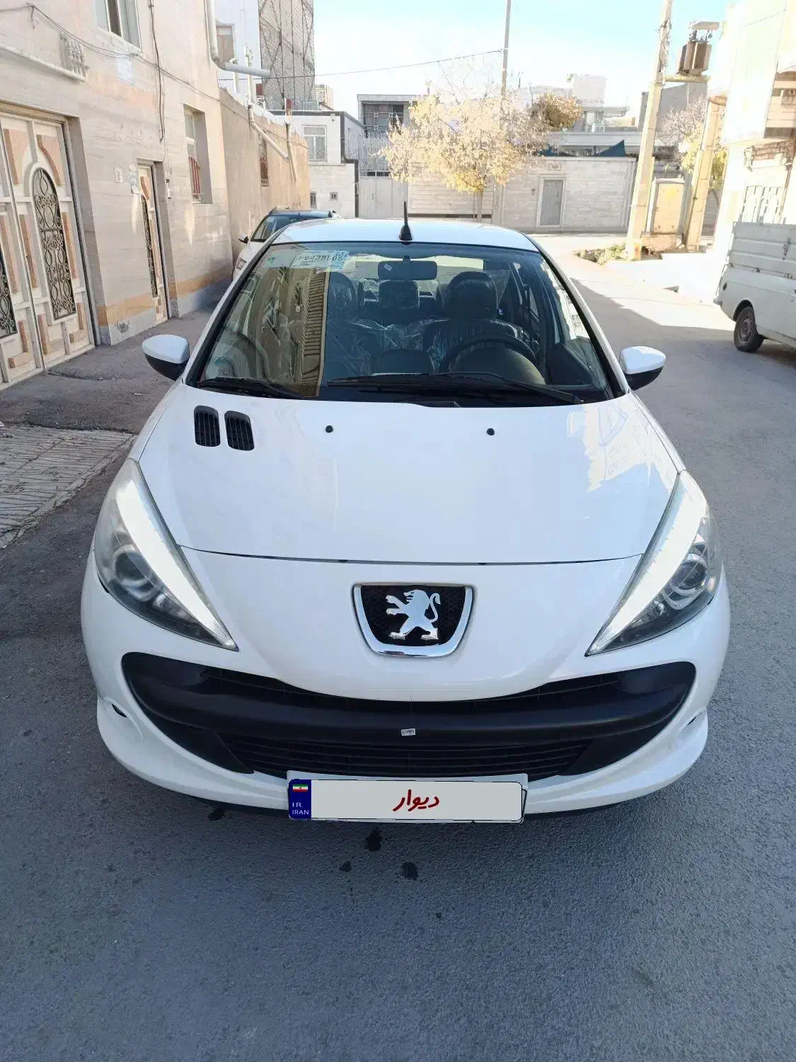 207 فرمان برقی به رویت صفر|خودرو سواری و وانت|الیگودرز, |دیوار