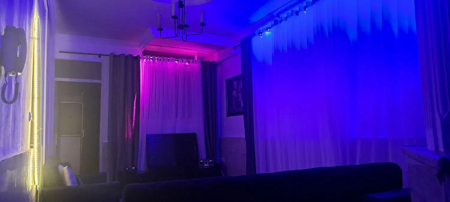 اجاره سوییت شیک تمیز نیم تایم فول فول تایم|اجارهٔ کوتاه‌مدت آپارتمان و سوئیت|مشهد, هفت تیر (حافظ)|دیوار