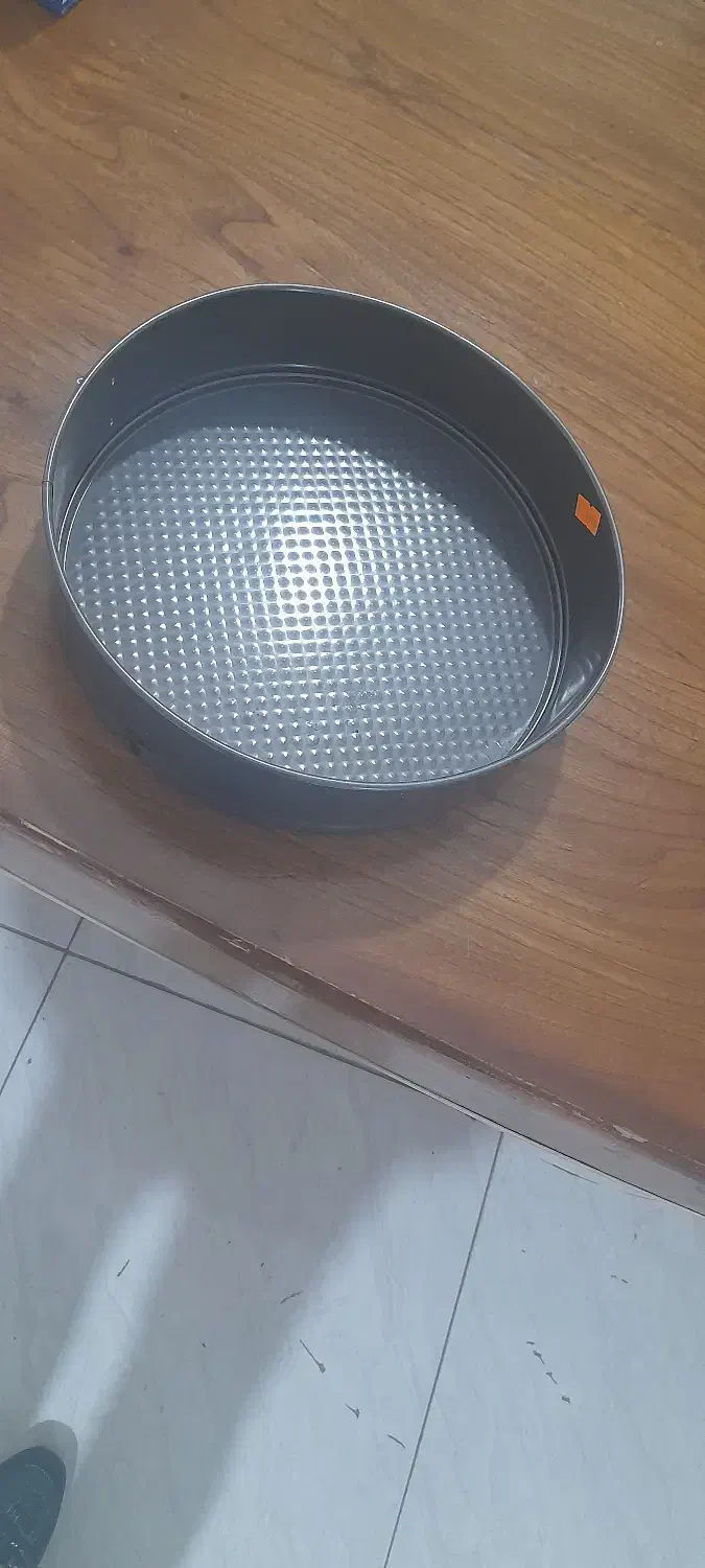 سینی و قالب کیک|ظروف پختوپز|ابهر, |دیوار