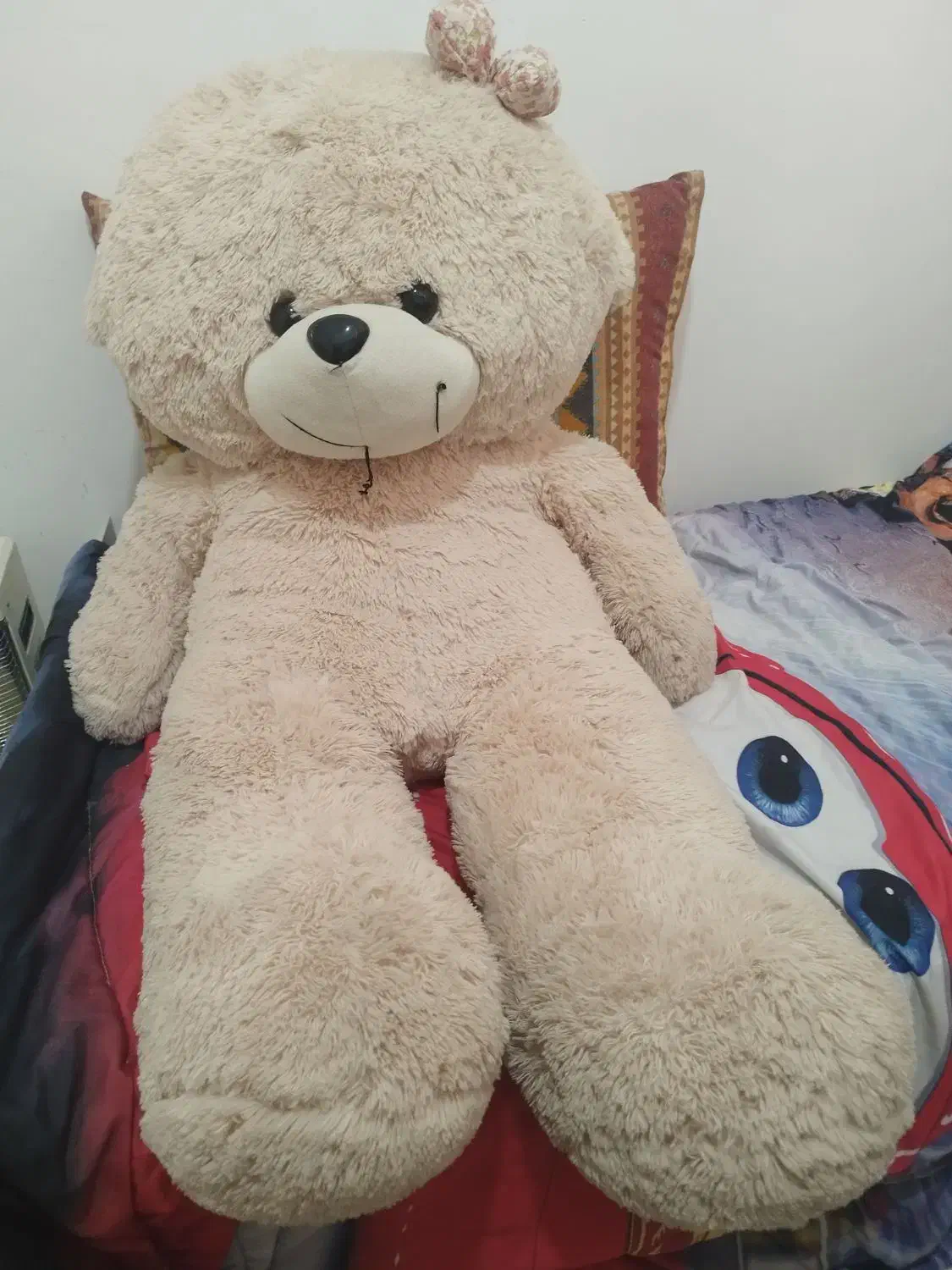 خرس بزرگ|اسباب‌بازی بچه|هشتگرد, شهرک آپادانا|دیوار