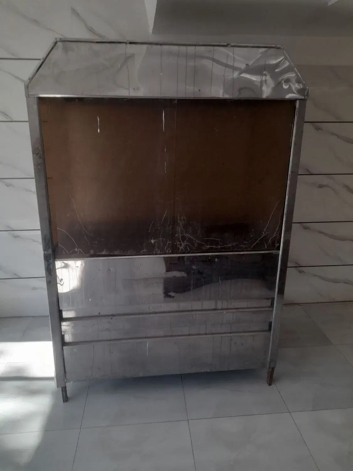 فر ساندویچی تک سنگ بزرگ|کافی‌شاپ و رستوران|مشهد, کارمندان دوم|دیوار