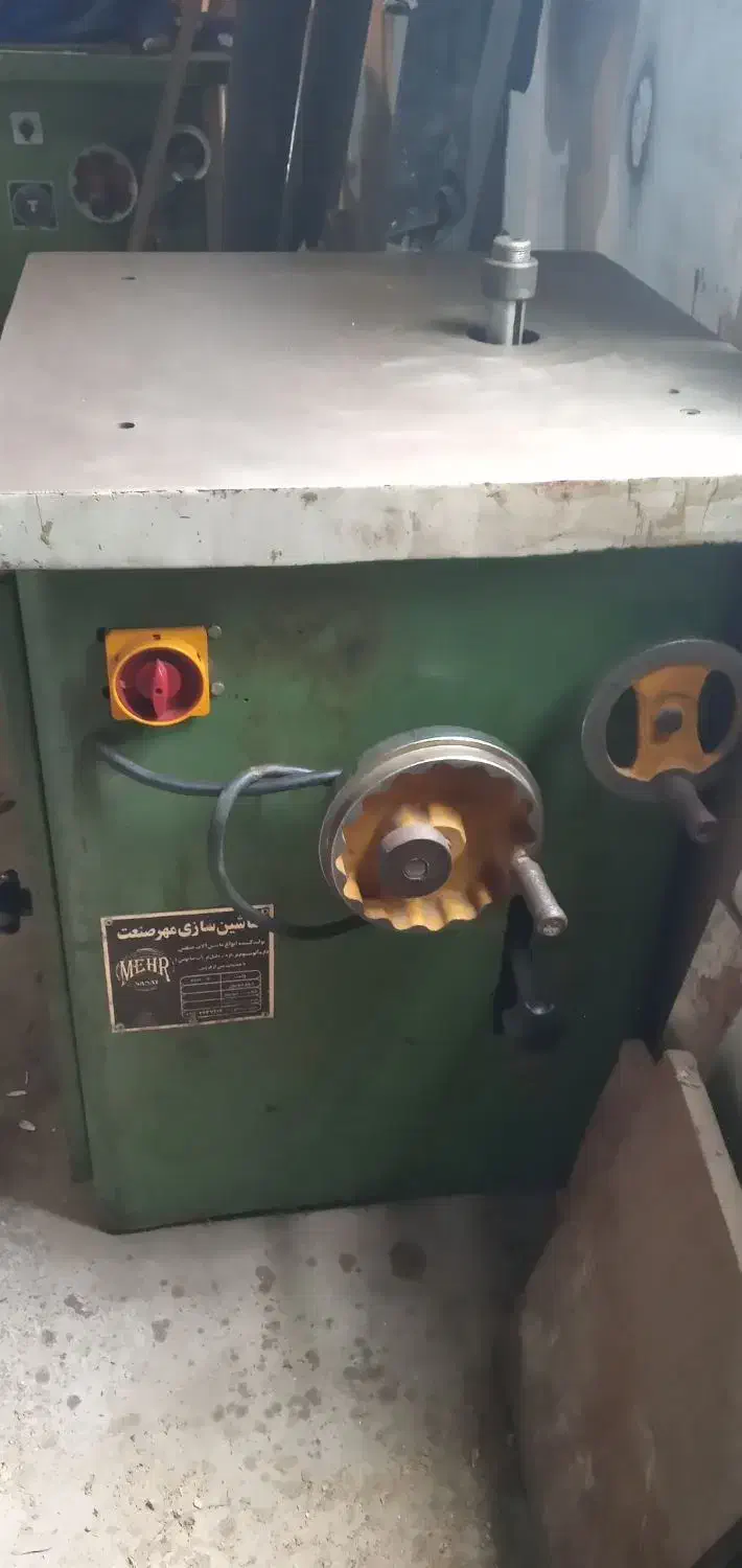 فرز صندوقی ۳ فاز|ماشینآلات صنعتی|رشت, پیرکلاچای|دیوار