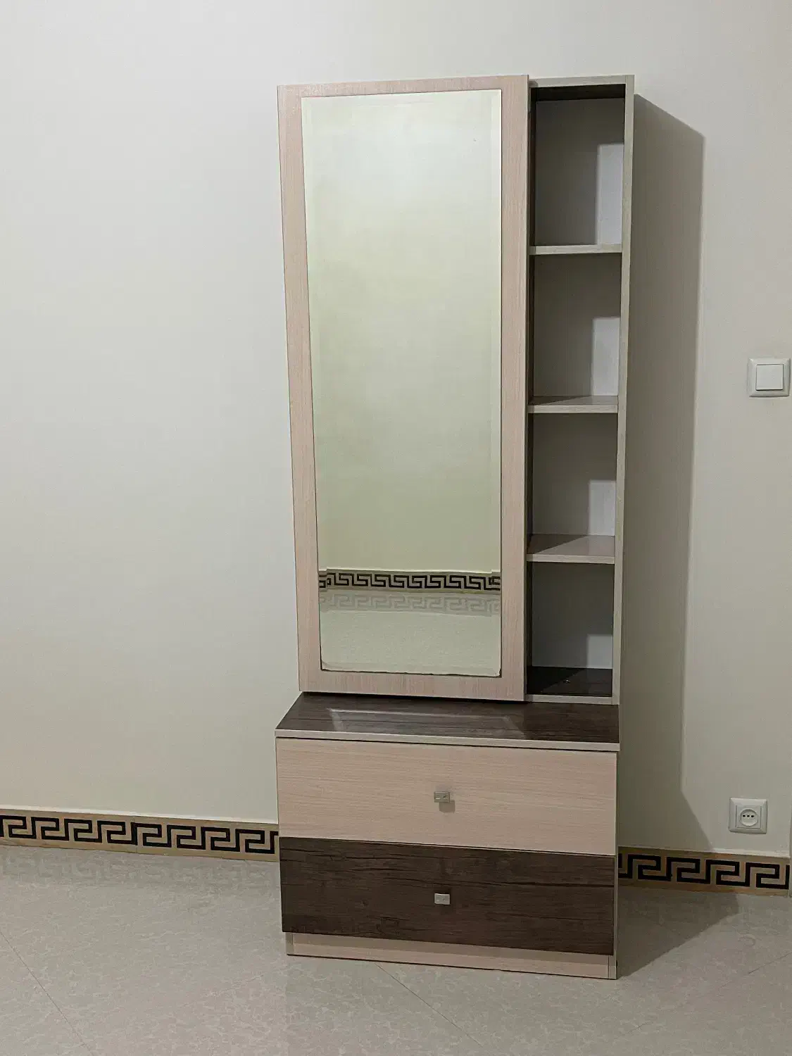 میز آرایش و دراور MDF|تخت و سرویس خواب|تهران, مرزداران|دیوار