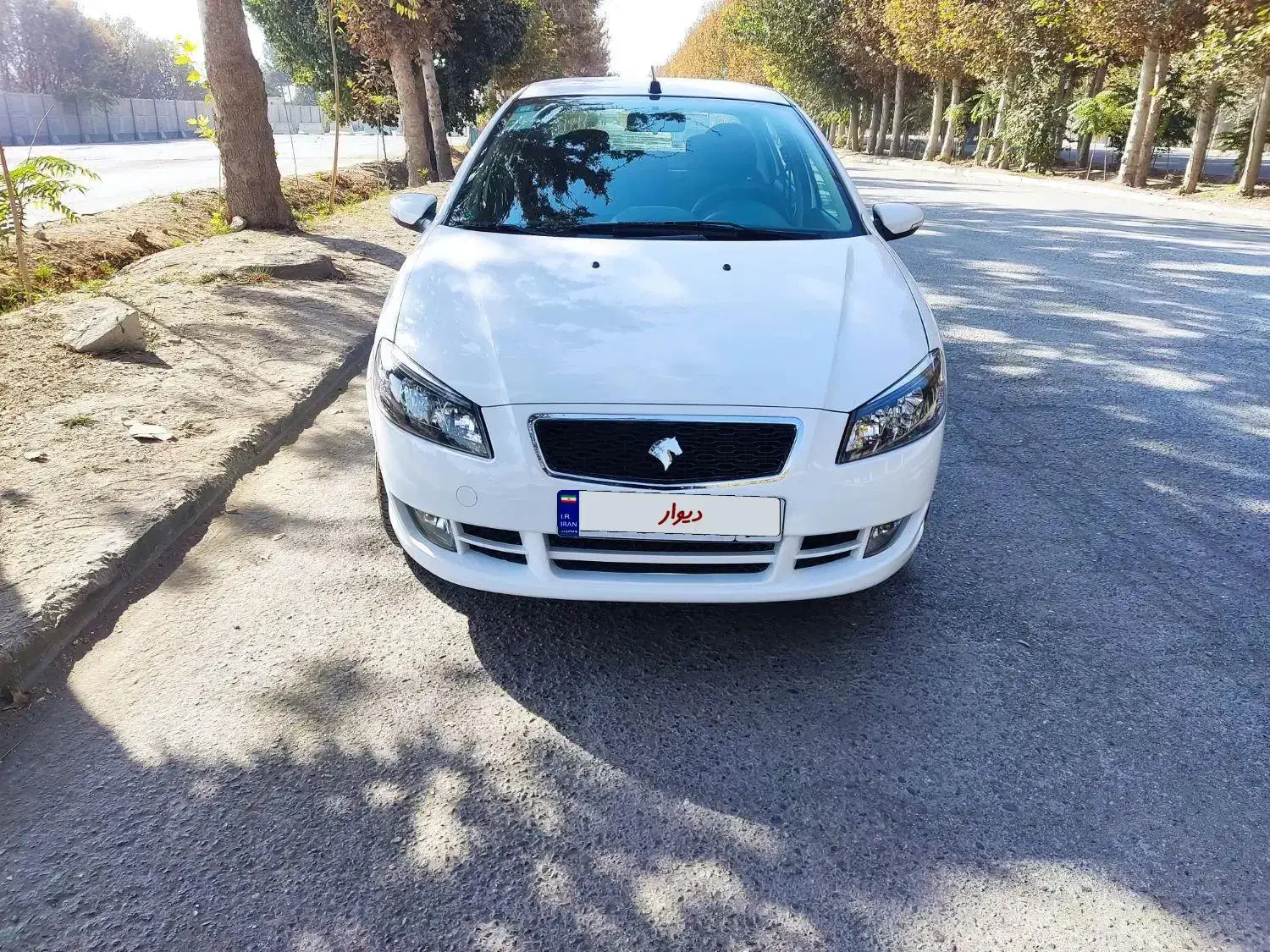 رانا پلاس مدل 1401 شاسی پلمپ|خودرو سواری و وانت|هشتگرد, هشتگرد قدیم|دیوار