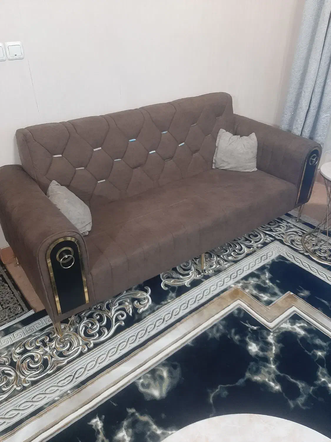 مبل هفت نفره درحد نو|مبلمان خانگی و میز عسلی|شیراز, فخرآباد (دروازه کازرون)|دیوار