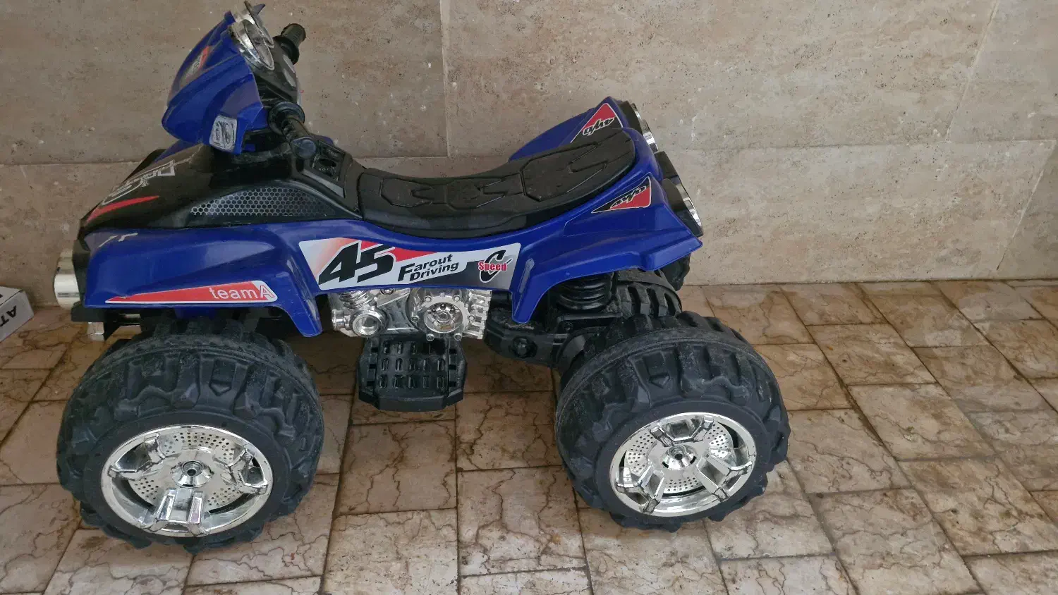 ماشین شارژی|اسباب‌بازی بچه|رامیان, |دیوار