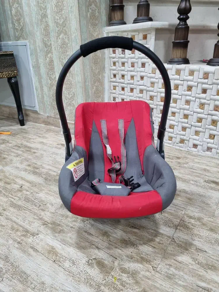 کریر و صندلی ماشین کودک|کالسکه و لوازم جانبی|بانه, |دیوار