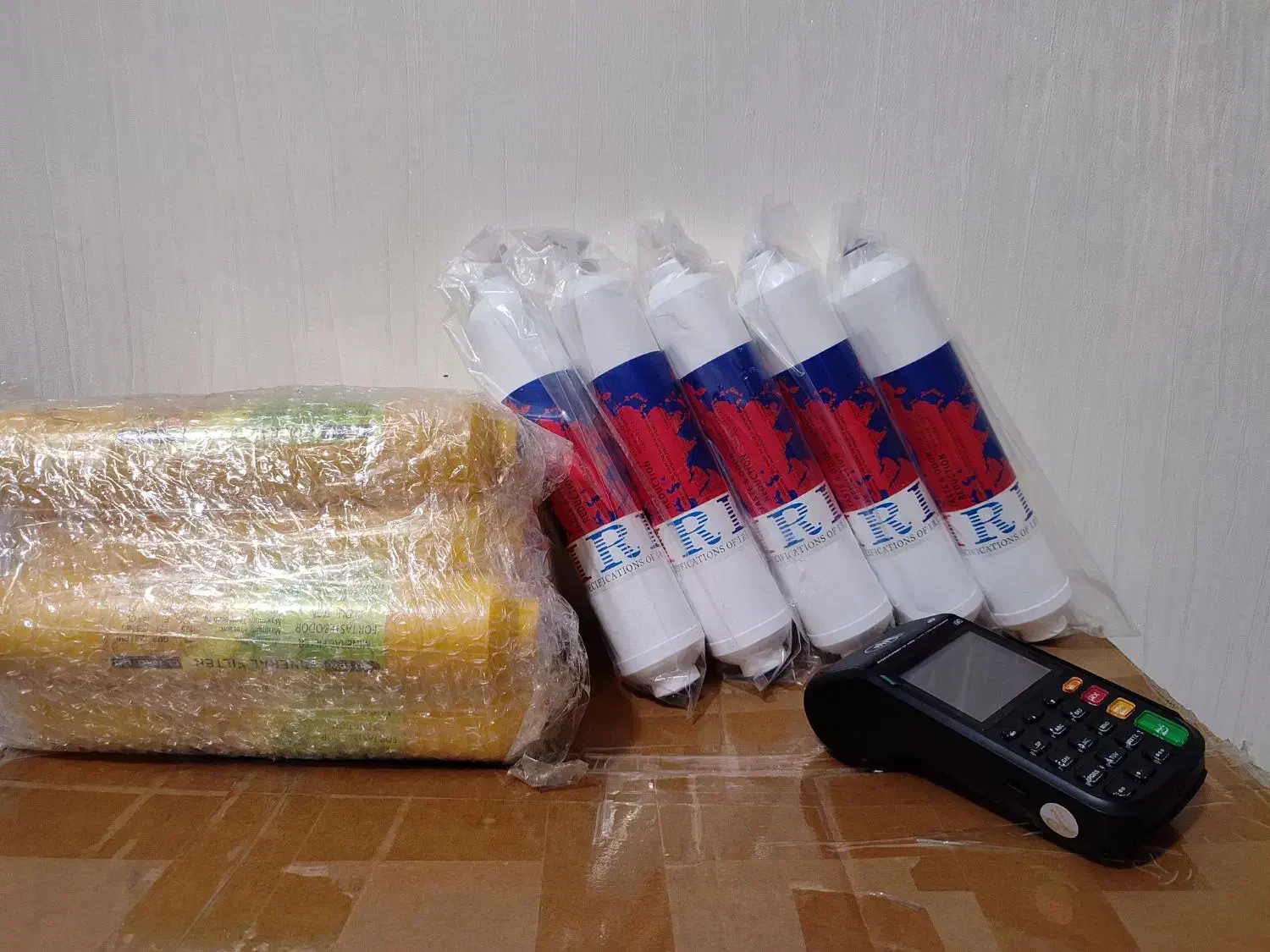 دستگاه تصفیه آب/  فیلترهای تصفیه/ سرویس/|آب‌سردکن و تصفیه آب|شیراز, ستارخان|دیوار