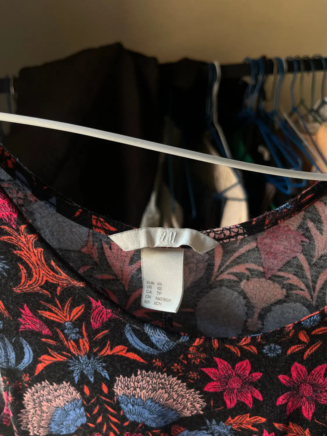 دو عدد پیراهن اصل H&M دست دوم از هلند|لباس|تهران, قبا|دیوار