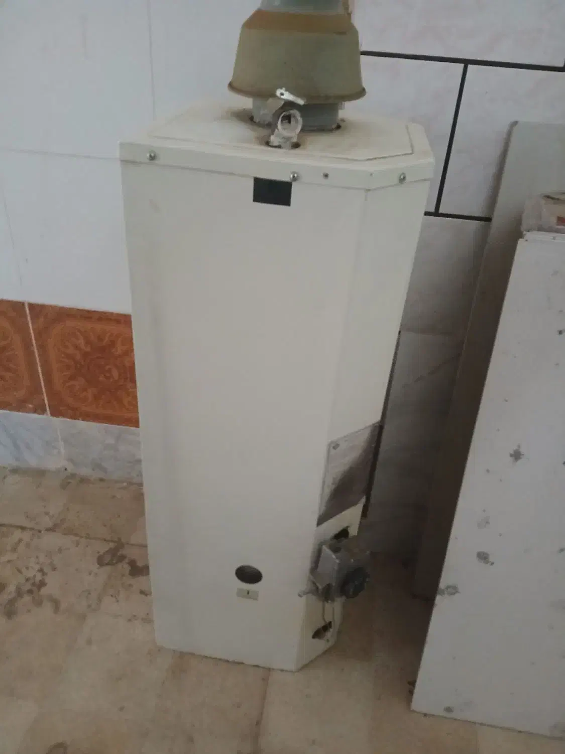 آبگرمکن|آبگرمکن، پکیج، شوفاژ|کوار, |دیوار