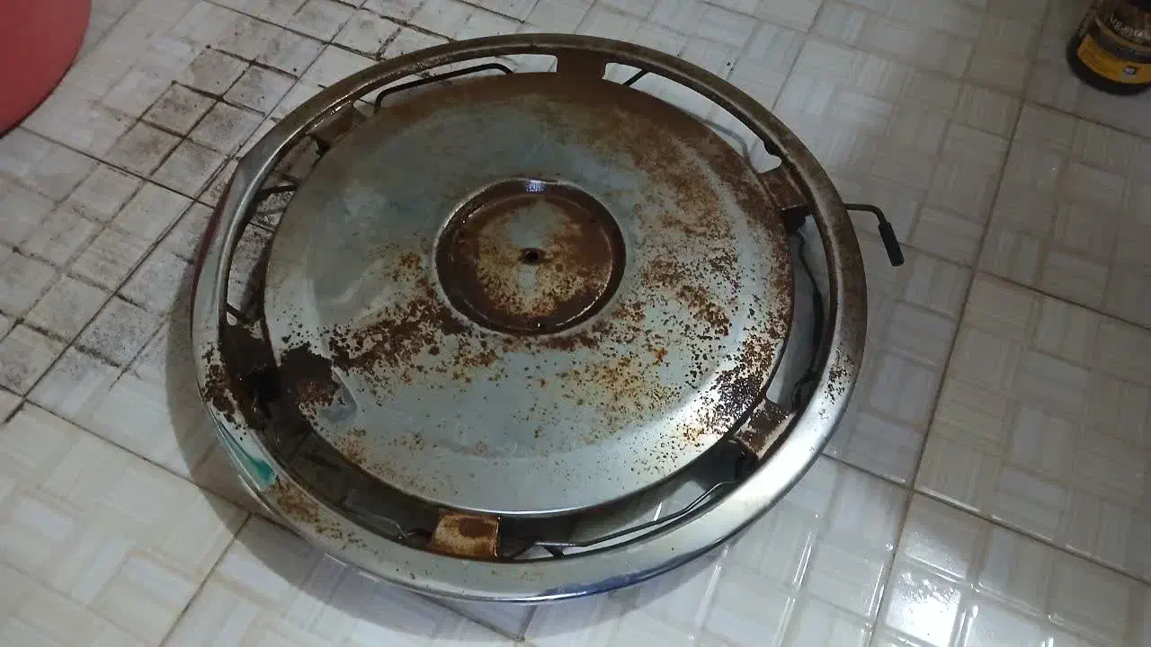 قالپاق کامیون قدیمی|کلکسیون اشیاء عتیقه|تهران, فردوسی|دیوار