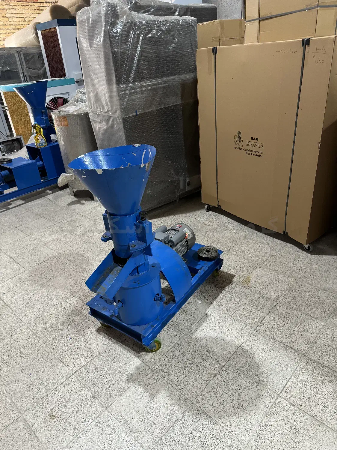 دستگاه پلت خوراک دام سبک|ماشین‌آلات صنعتی|یاسوج, |دیوار