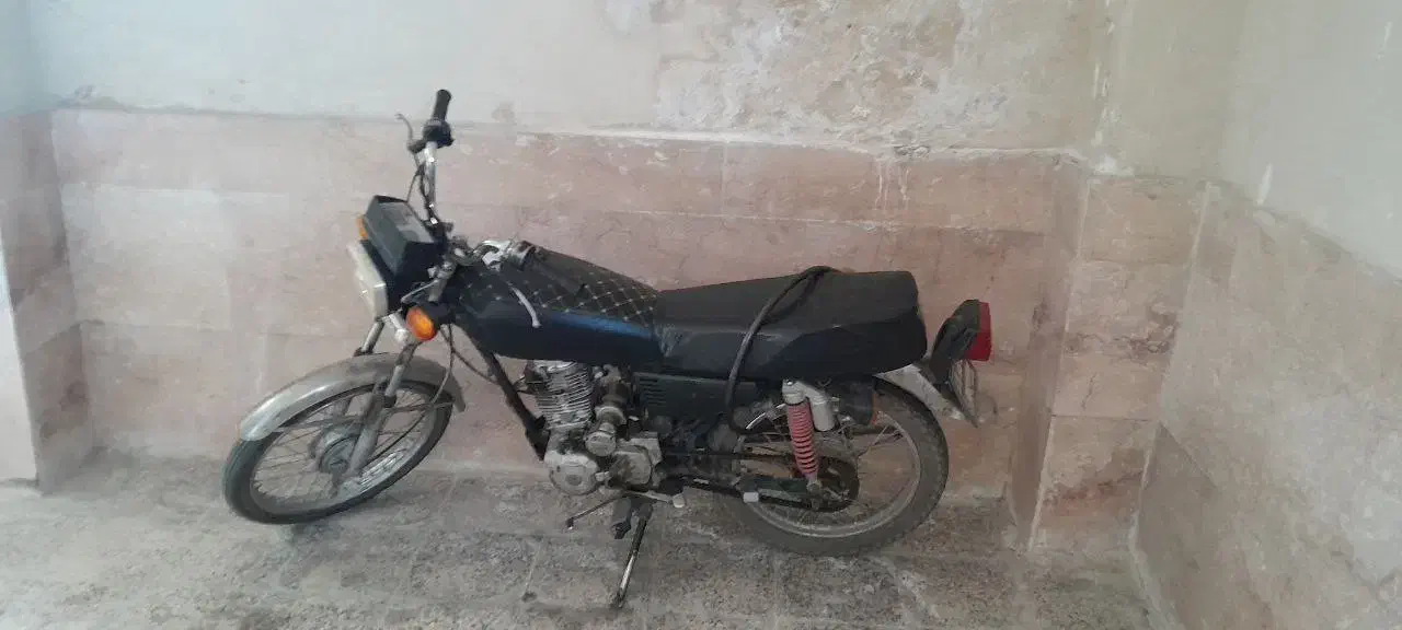 ۱۵۰ ۵دنده استارتی|موتورسیکلت|گلپایگان, |دیوار