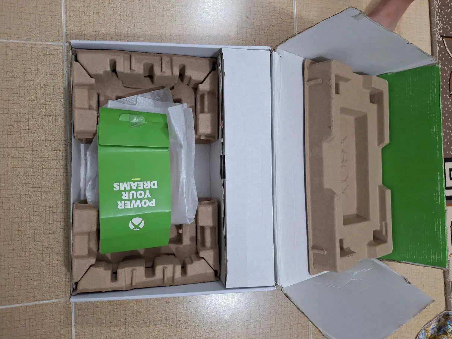 ایکسباکس سری اس با دسته مشکی|کنسول، بازی ویدئویی و آنلاین|قشم, |دیوار