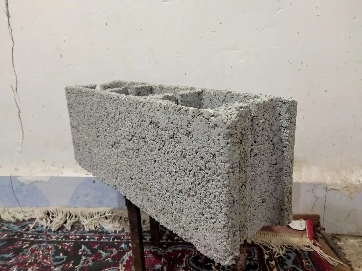 به استاکار و کارگر بلوک زنی نیازمندیم|استخدام معماری، عمران و ساختمانی|آبادان, |دیوار