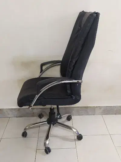 صندلی چرخدار مدیریتی|صندلی و نیمکت|اصفهان, طاحونه|دیوار