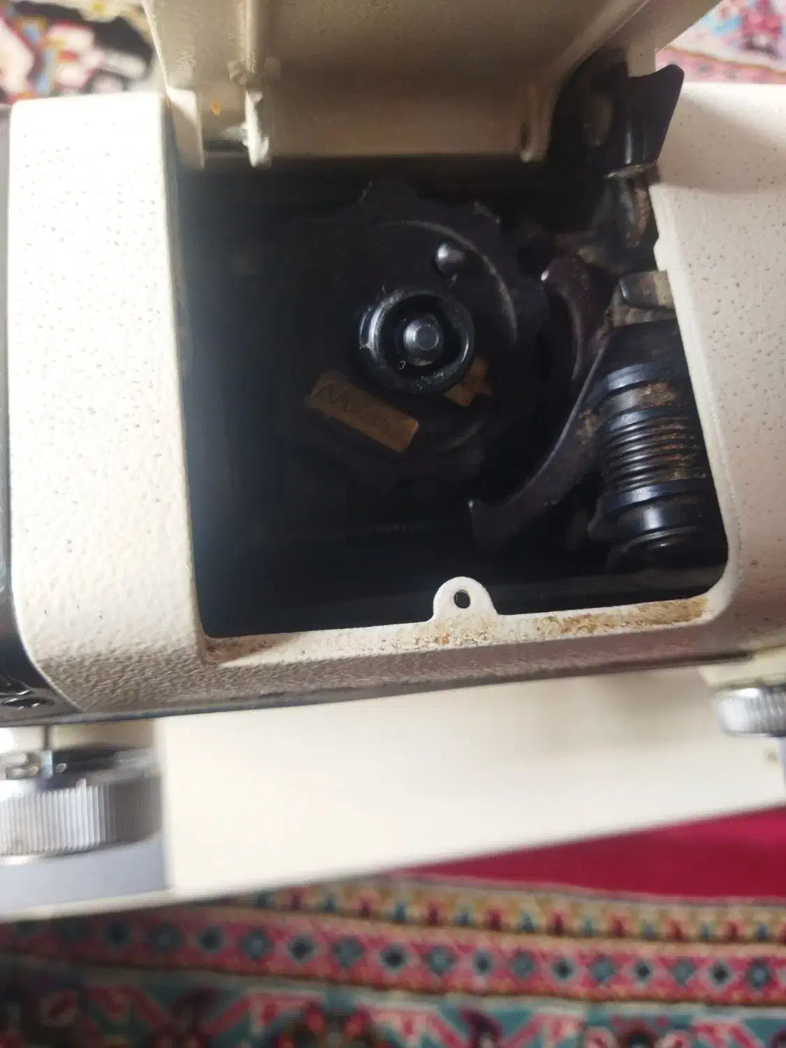 چرخ خیاطی ژانومه مدل 802|چرخ خیاطی و ریسندگی|خاش, |دیوار