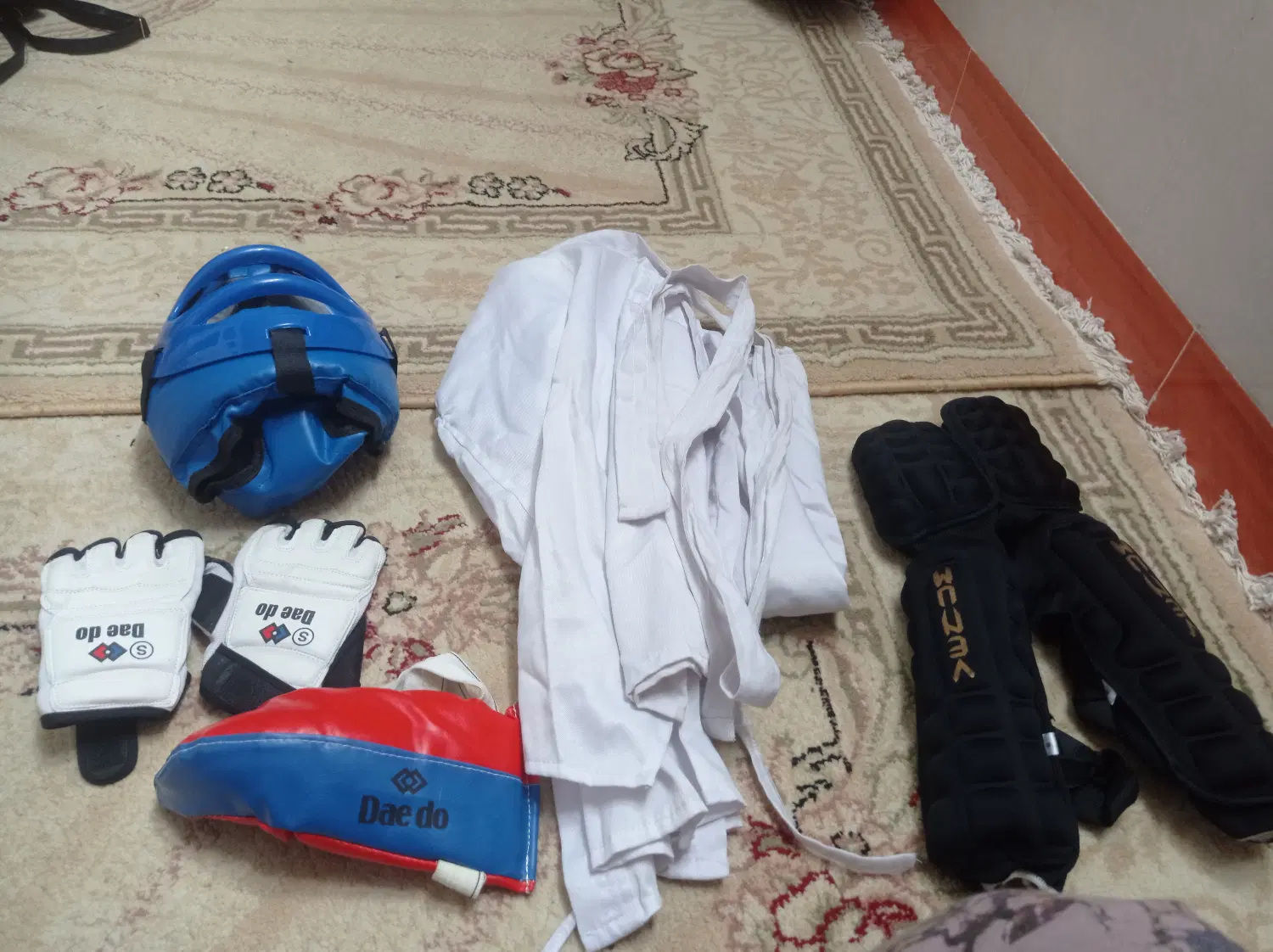 ۳۵۰۰|لباس|زیباشهر, |دیوار