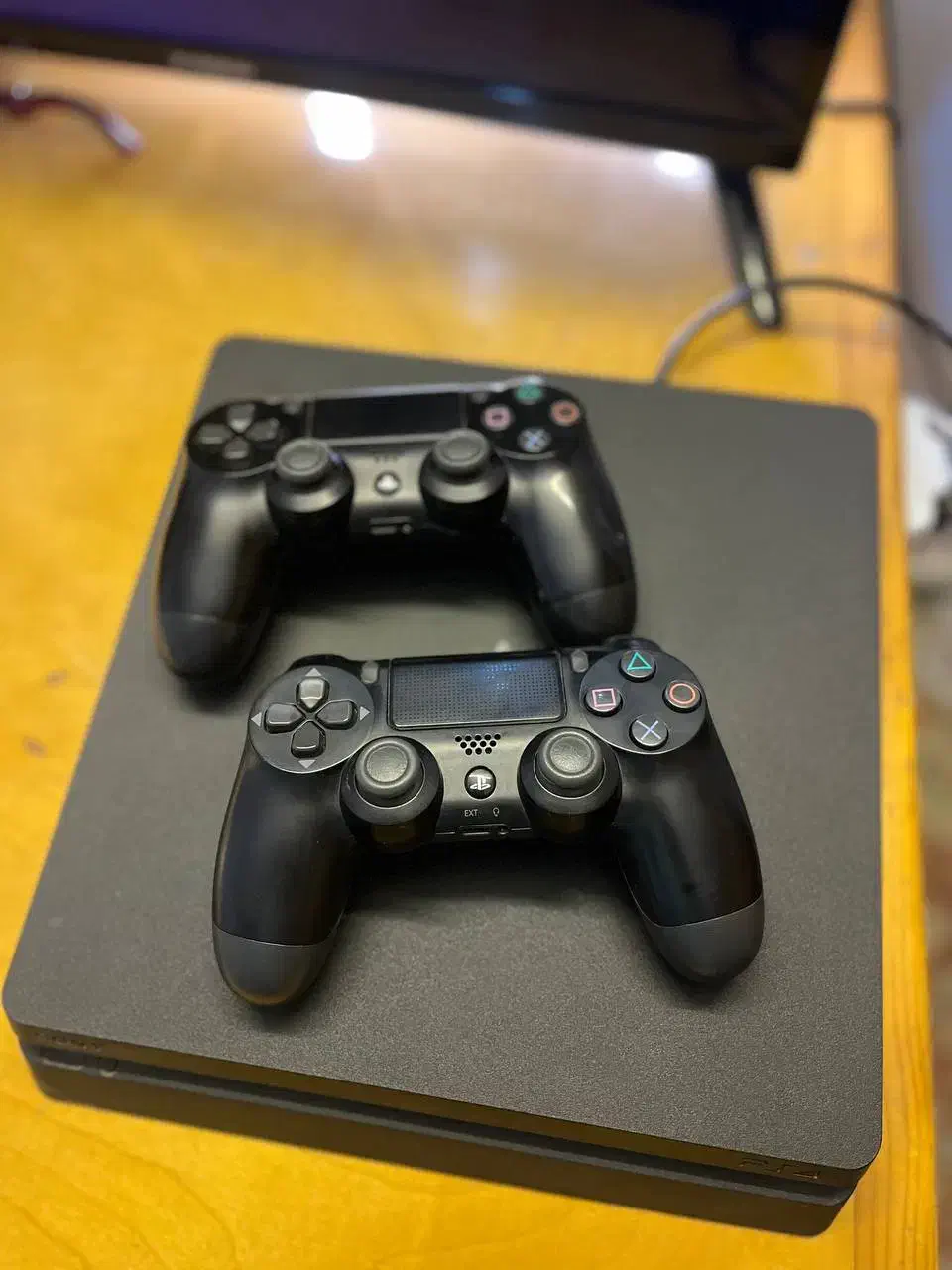 ps4 slim 1tb بسیار تمیز|کنسول، بازی ویدئویی و آنلاین|تنکابن, |دیوار