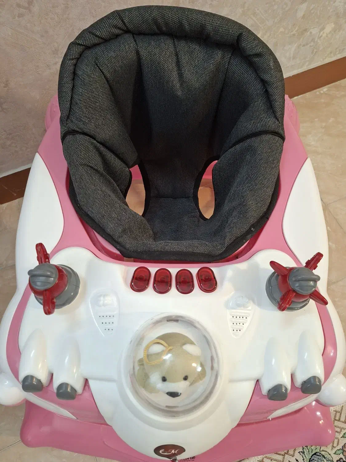 روروک موزیکال|کالسکه و لوازم جانبی|پرند, فاز ۴|دیوار