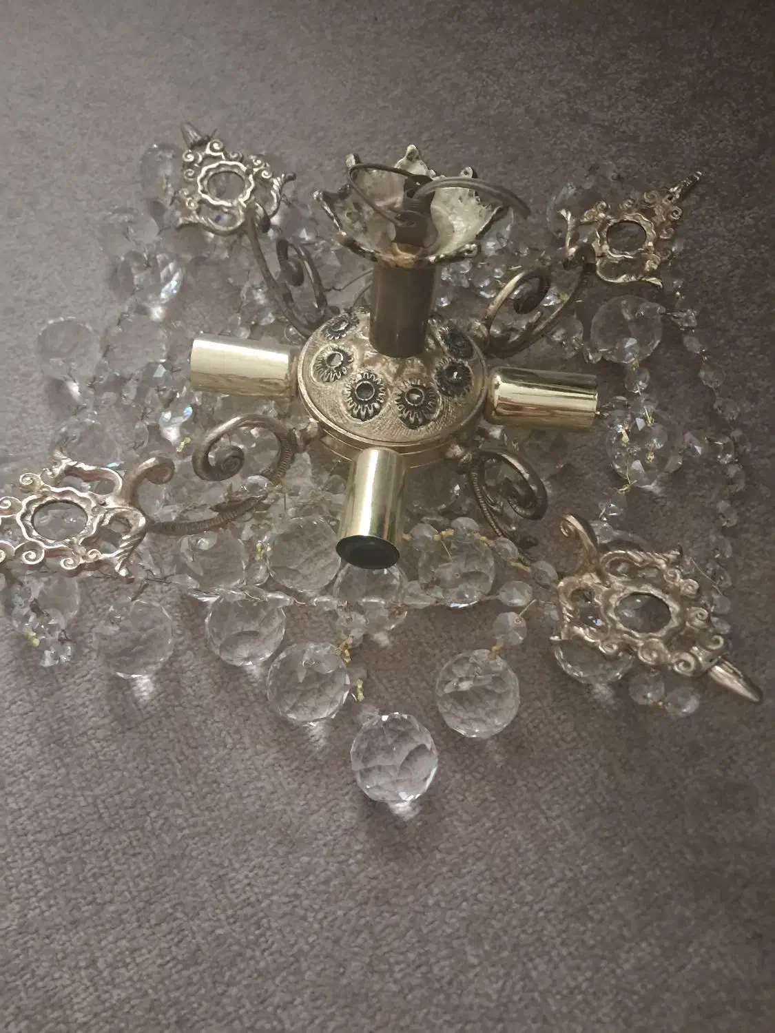 لوستر برنز ۴شاخه|لوستر و چراغ آویز|قم, پردیسان|دیوار