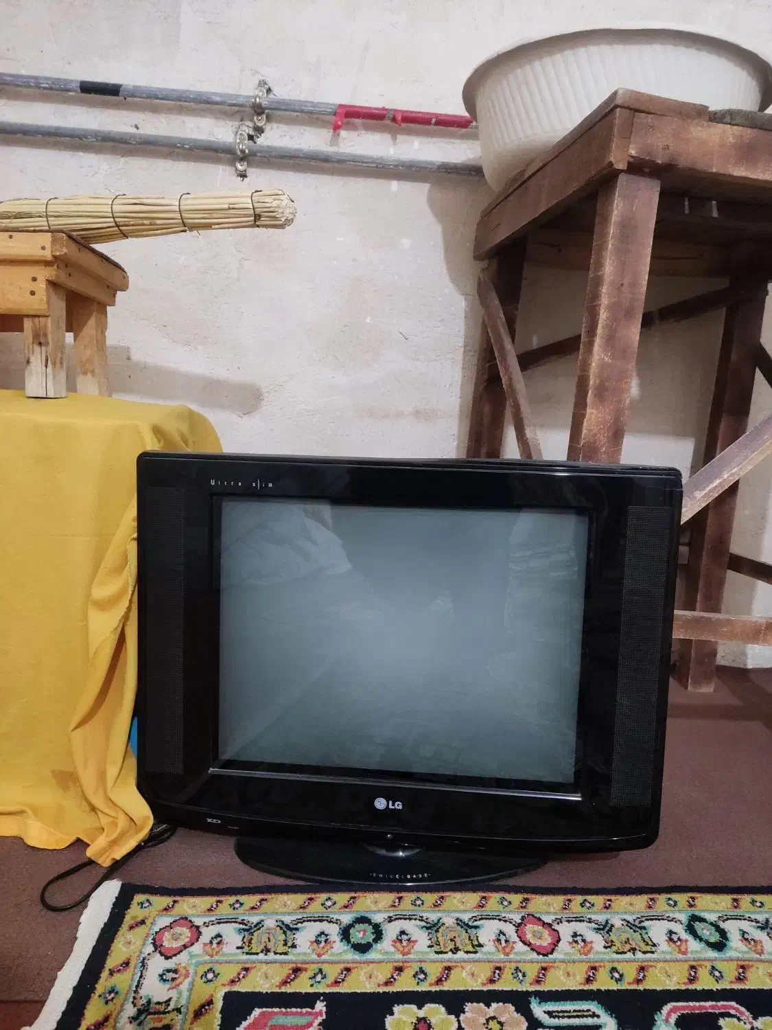 تلویزون.21|تلویزیون و پروژکتور|گنبد کاووس, |دیوار