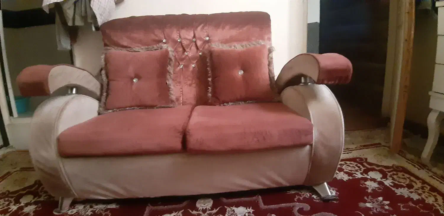 مبل راحتی ۷نفره|مبلمان خانگی و میز عسلی|هشتگرد, تهران دشت|دیوار