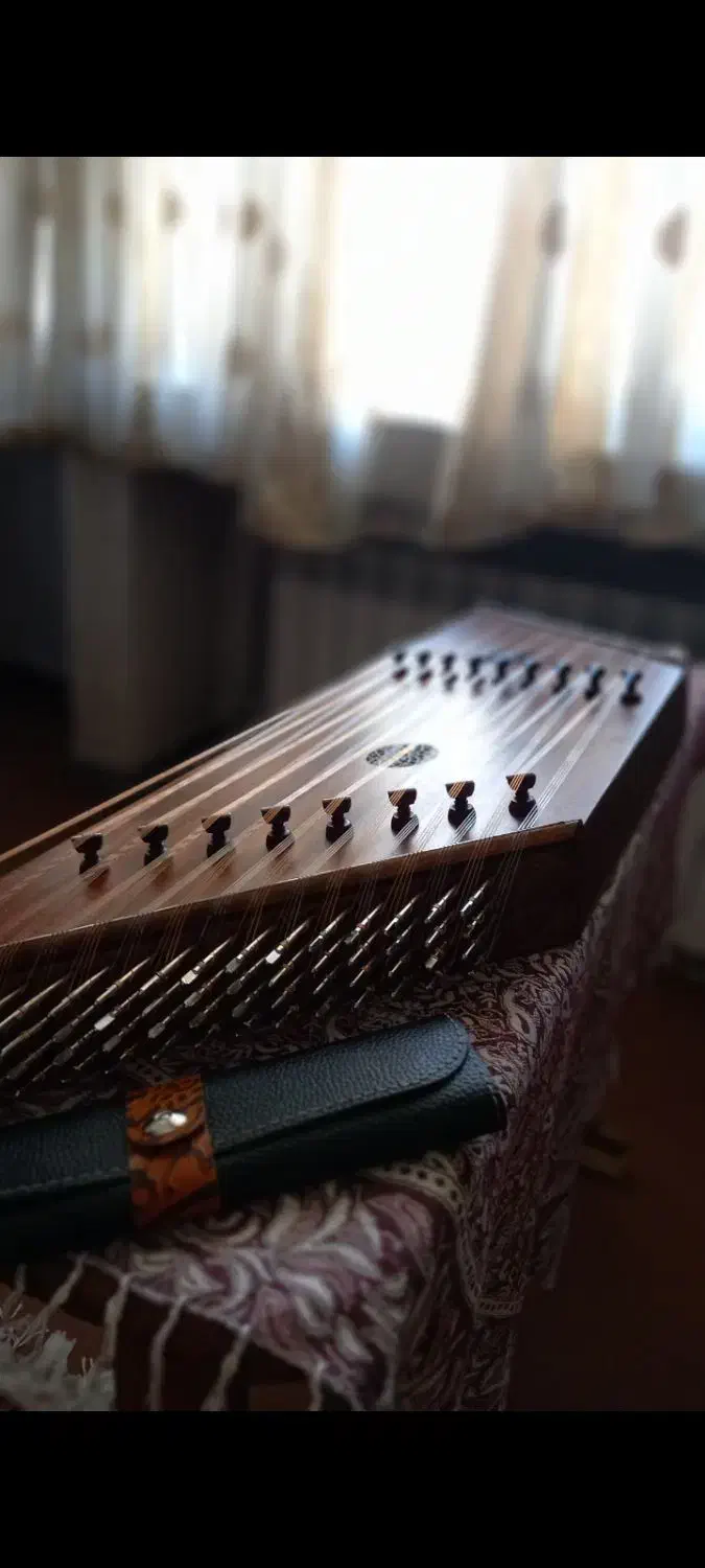 سنتور چوب گردو مکزیکی موسوی|سازهای سنتی|سقز, |دیوار