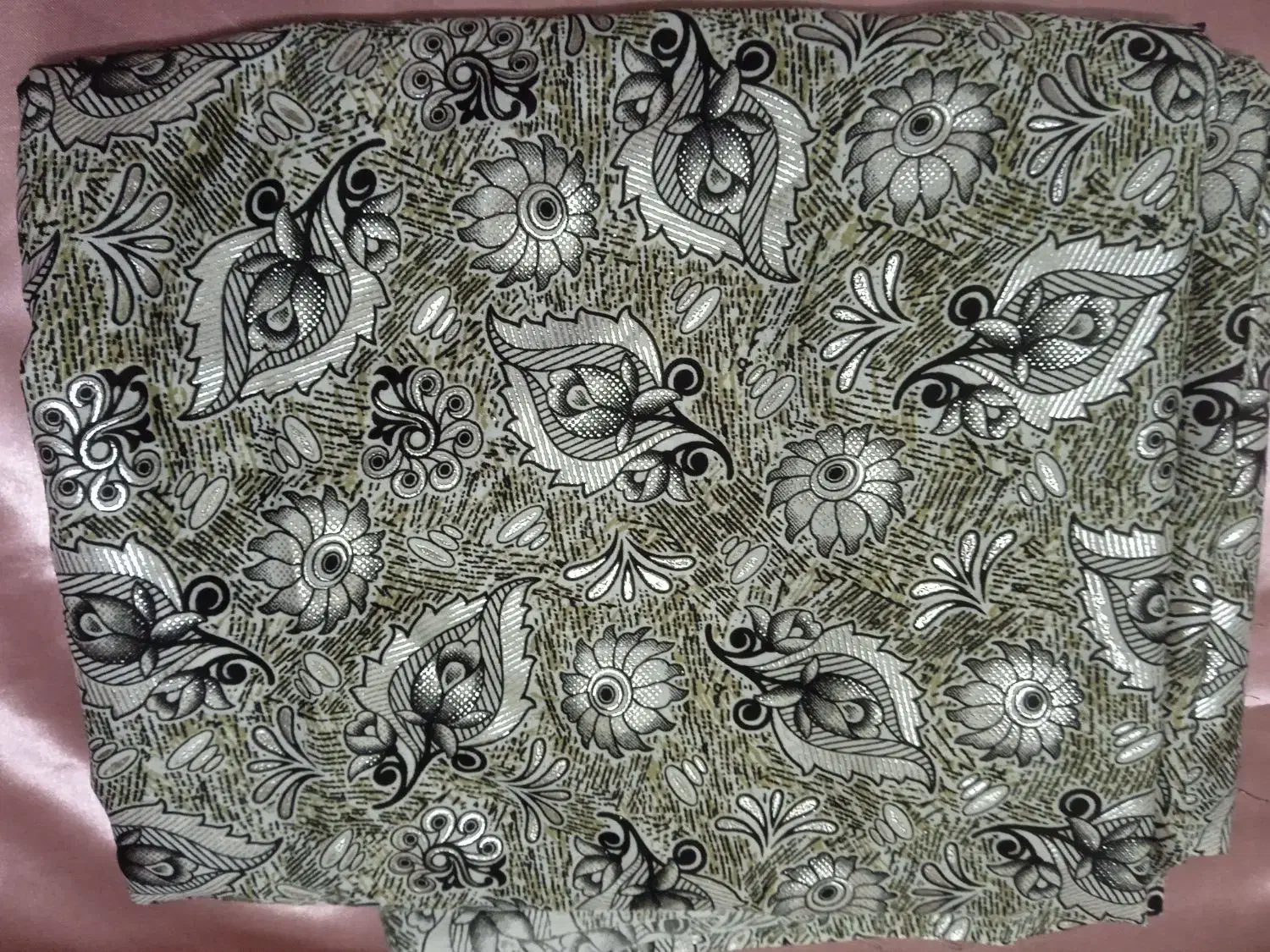 پارچه چادر عروس ورنگی ومشکی وگیفت یلدایی|لباس|قم, زنبیل آباد|دیوار