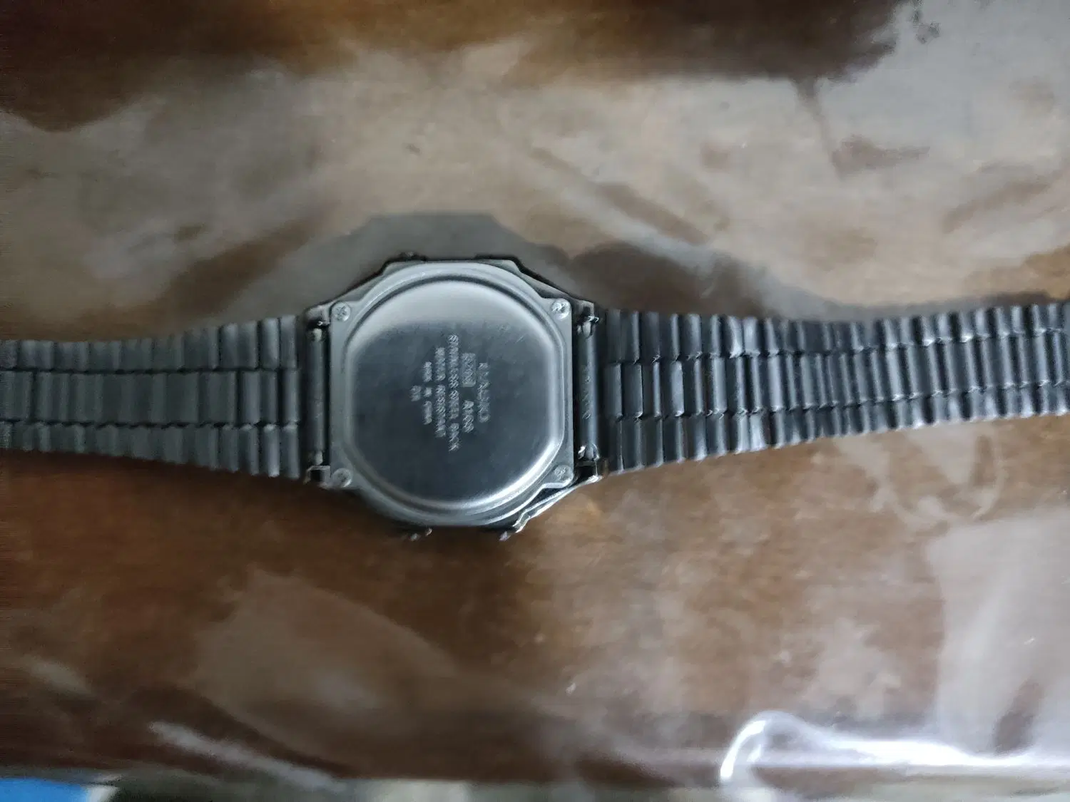 Casio A168|ساعت|میانه, |دیوار