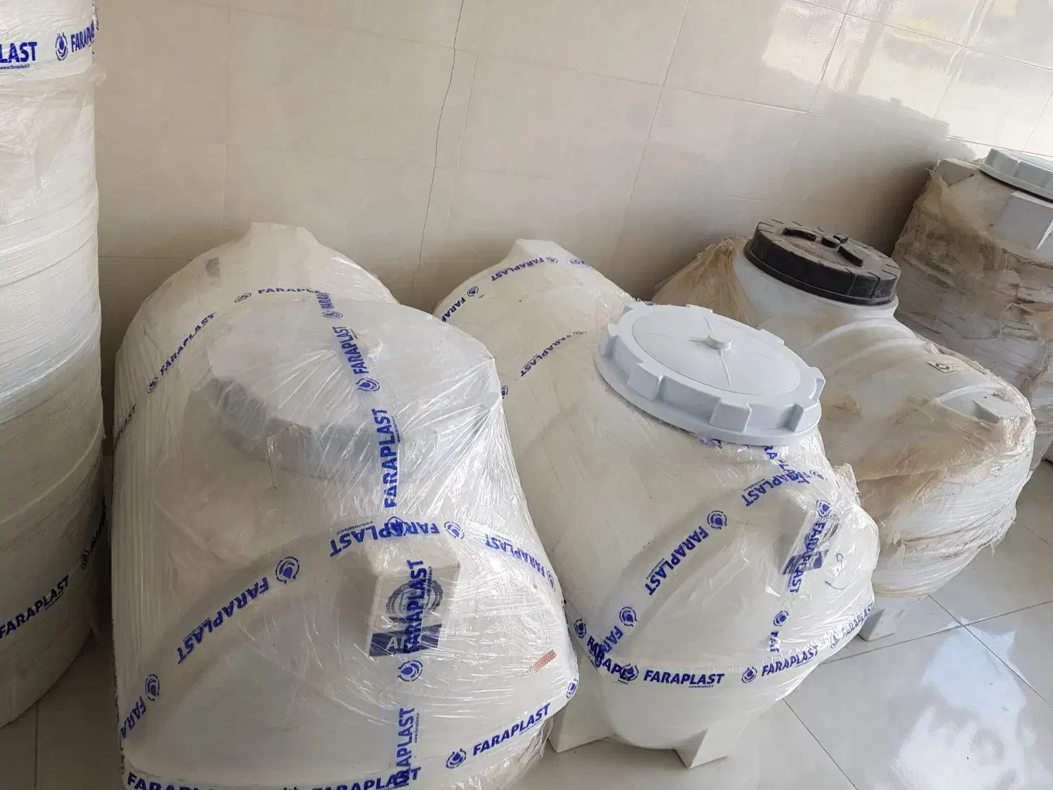 مخزن پلاستیکی|مصالح و تجهیزات ساختمان|بوکان, |دیوار