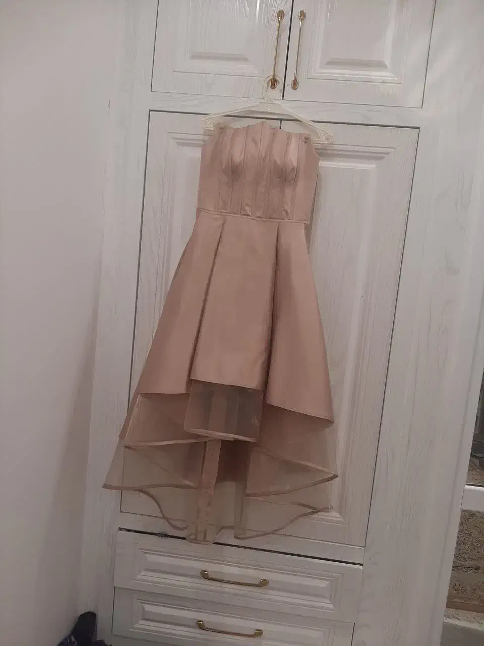 لباس شب|لباس|کاشمر, |دیوار