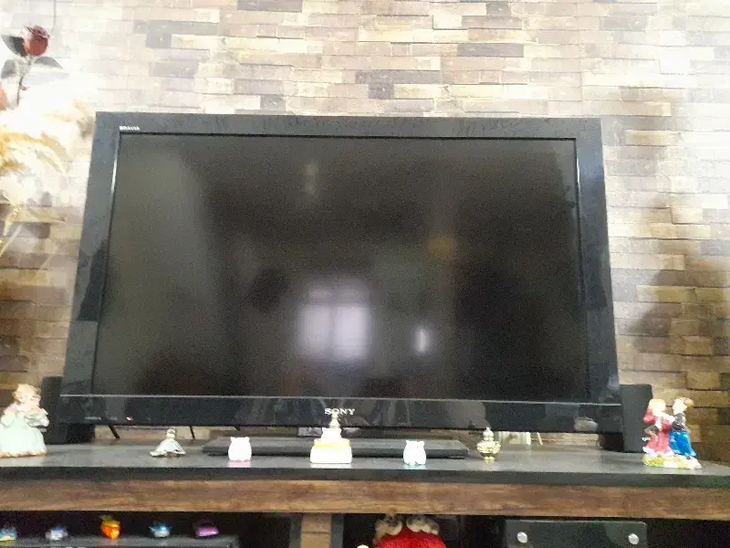 تلویزیون ۴۲ اینچ سونی|تلویزیون و پروژکتور|گرگان, |دیوار